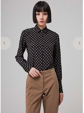 NILI LOTAN
Lleida Polka-Dot Silk Collared Shirt size Small New with Tags
